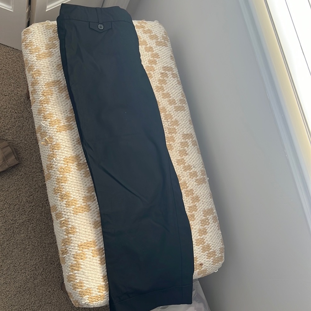 NY & Co black capris